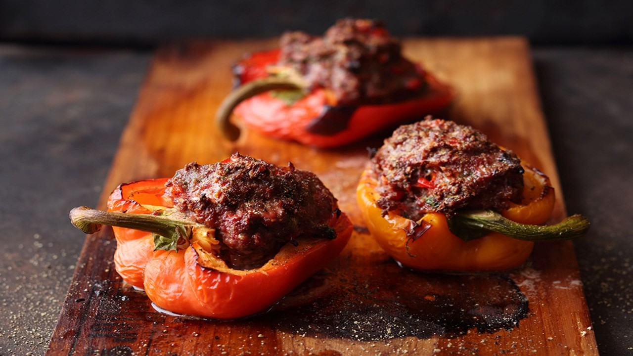 Leichter Sommergenuss: Paprika gefüllt mit Quinoa