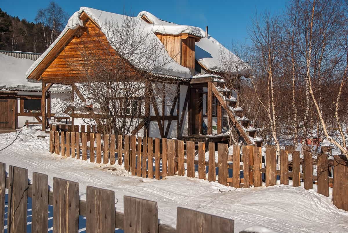 Chalet im Winter